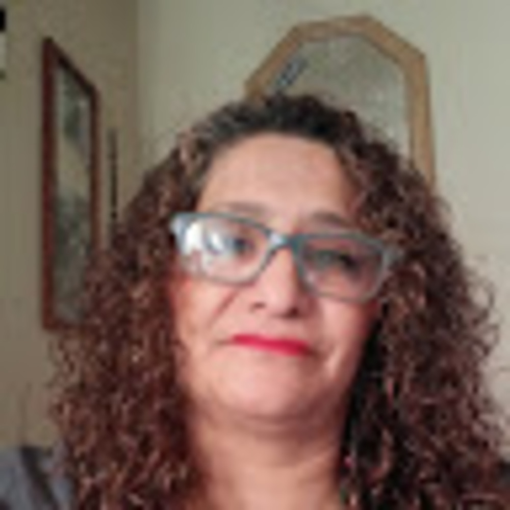 Meet your Posher, Renee
